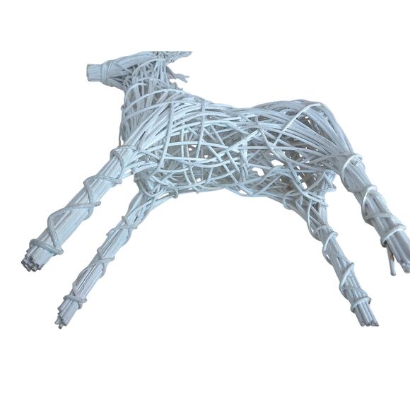 Vintage White Twig Rattan Christmas Holiday Reindeer - Picture 7 of 8